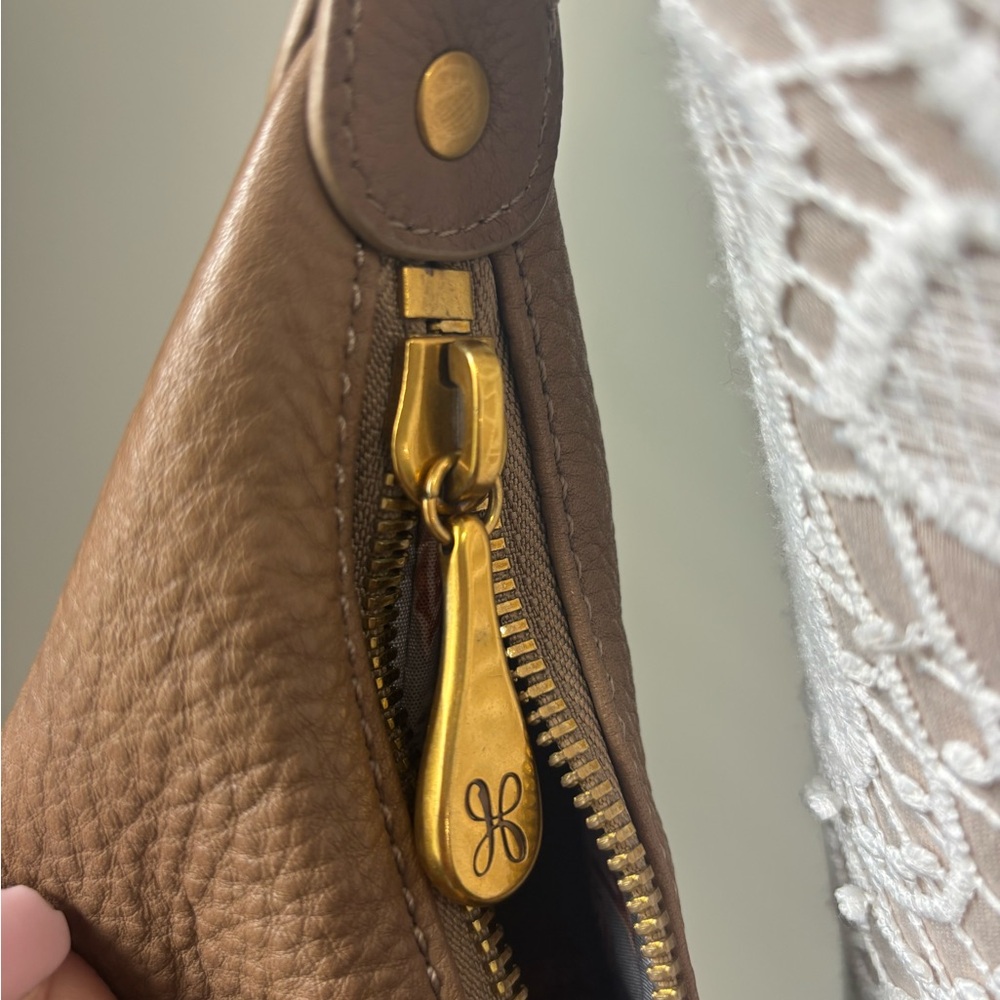 Hobo Entwine Leather Handbag - Picture 5 of 15